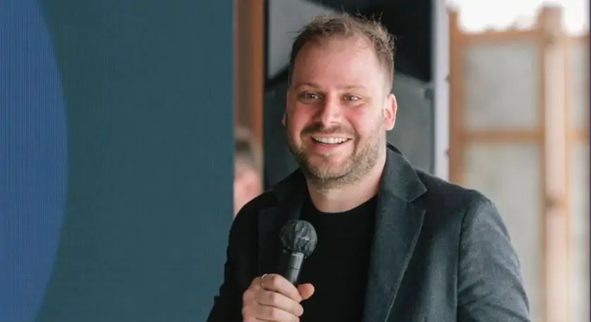 Massimo Giacchino, an expert in Digital Marketing, is the Coordinator of the Master's in Digital Design.